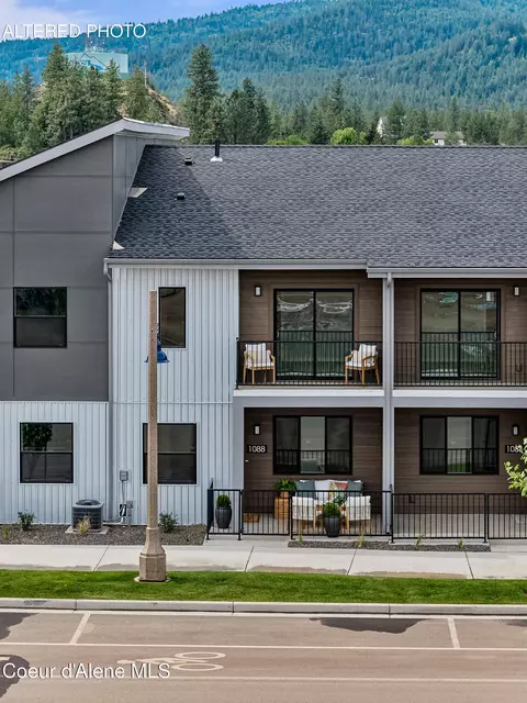 1048 E 4th Ave #104, Post Falls, ID 83854