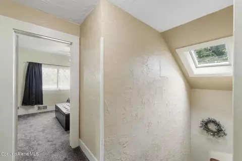 Entry Way - 457 E Market Ave, Kellogg, ID 83837 photo 1 of 1