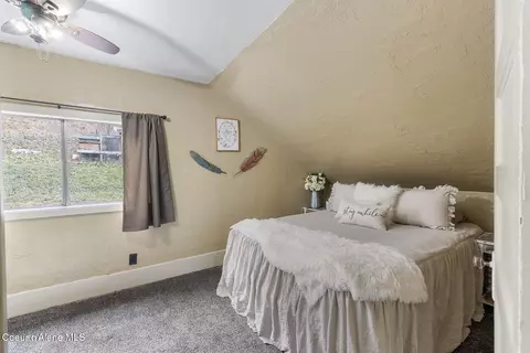 Bedroom - 457 E Market Ave, Kellogg, ID 83837 photo 3 of 6