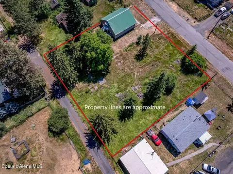 9727 W E St, Worley, ID 83876