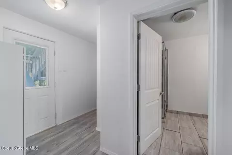 Entry Way - 9727 W E St, Worley, ID 83876 photo 3 of 5