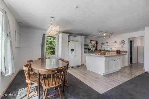 Dining - 9727 W E St, Worley, ID 83876 photo 1 of 2