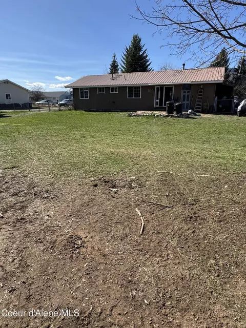 Exterior - 265 Campbell Loop, Laclede, ID 83841 photo 2 of 3
