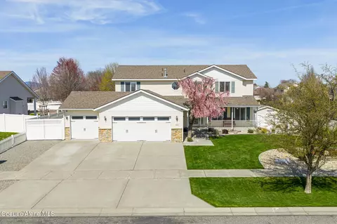 4011 W Princetown Ln, Coeur D'alene, ID 83815