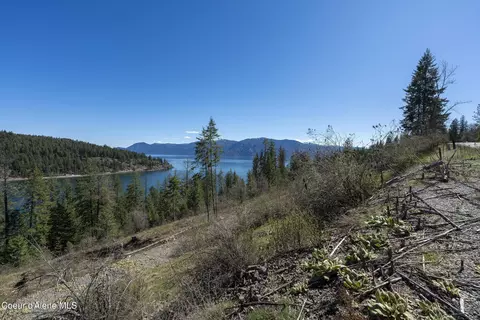 577 Midas Dr, Sagle, ID 83860 photo 8