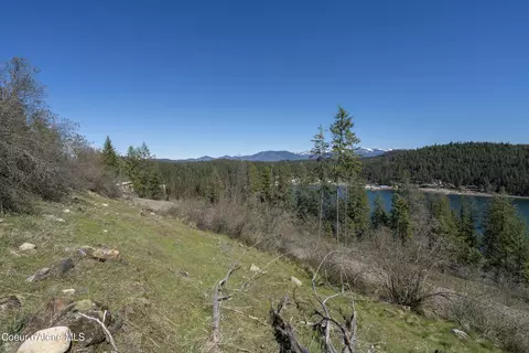 577 Midas Dr, Sagle, ID 83860 photo 9