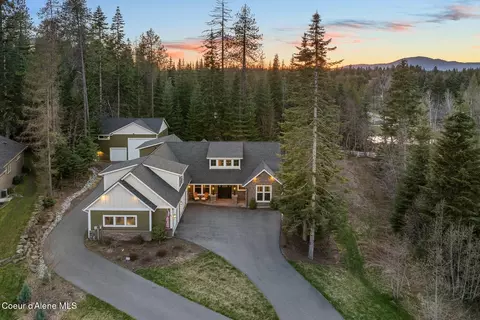 12155 N Pebble Creek Dr, Hayden, ID 83835