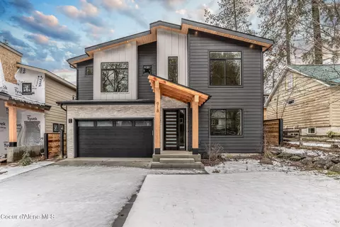 918920 E Pennsylvania Ave, Coeur D'alene, ID 83814