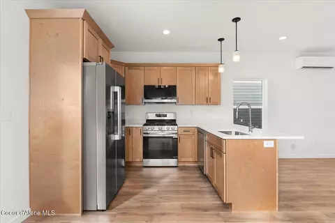 Kitchen - 1545 E Legion Rd, Post Falls, ID 83854 photo 1 of 3