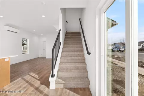 Entry Way - 1545 E Legion Rd, Post Falls, ID 83854 photo 2 of 4