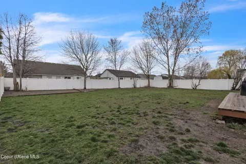 Exterior - 1055 E Warm Springs Ave, Post Falls, ID 83854 photo 2 of 6