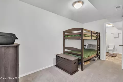 Bedroom - 1055 E Warm Springs Ave, Post Falls, ID 83854 photo 4 of 12
