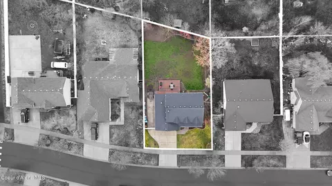 View/Area - 1055 E Warm Springs Ave, Post Falls, ID 83854 photo 3 of 4