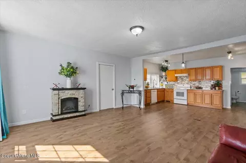 Living - 3721 N Chase Rd, Post Falls, ID 83854 photo 1 of 5