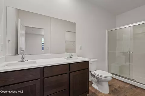 Bath - 5290 E Antares Ln, Post Falls, ID 83854 photo 1 of 2