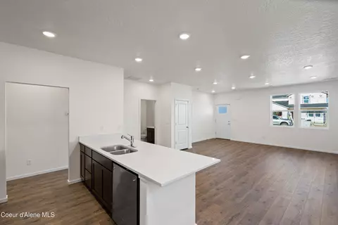 Living - 5290 E Antares Ln, Post Falls, ID 83854 photo 4 of 4