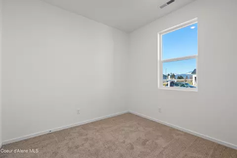 Bedroom - 5290 E Antares Ln, Post Falls, ID 83854 photo 5 of 6