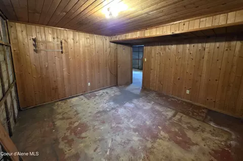 Bedroom - 315 E Oak Ave, Osburn, ID 83849 photo 7 of 7