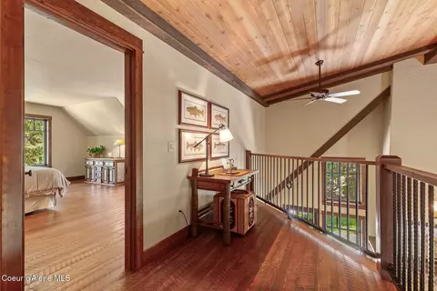 Entry Way - 4456 Eagles Mere Rd, Harrison, ID 83833 photo 3 of 4