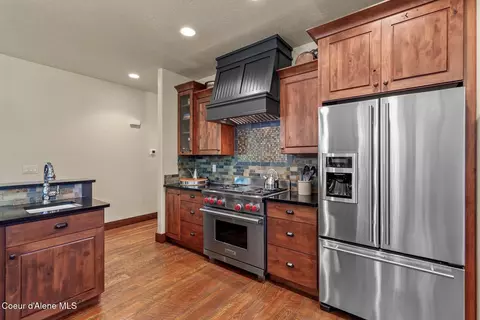 Kitchen - 4456 Eagles Mere Rd, Harrison, ID 83833 photo 4 of 6