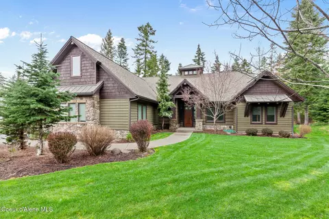 11205 N Arctic Falls Loop, Hayden, ID 83835