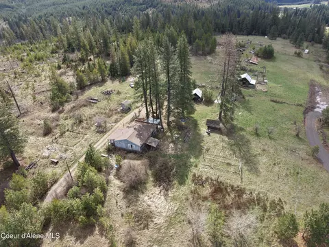 7971 Windfall Pass Rd, Saint Maries, ID 83861