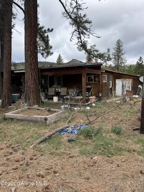 Exterior - 7971 Windfall Pass Rd, Saint Maries, ID 83861 photo 2 of 9