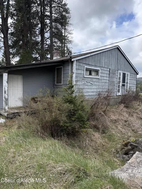 Exterior - 7971 Windfall Pass Rd, Saint Maries, ID 83861 photo 3 of 9