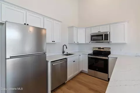 Kitchen - 3494 Blaze Lp, Post Falls, ID 83854 photo 8 of 10