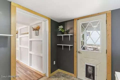 Entry Way - 446 Weir Gulch Rd, Pinehurst, ID 83850 photo 1 of 1