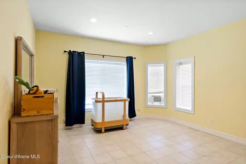 Bedroom - 2953 E Badger Rd, Harrison, ID 83833 photo 5 of 5