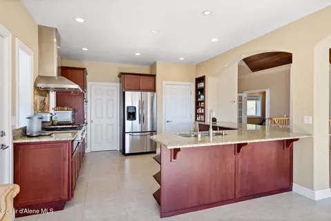 Kitchen - 2953 E Badger Rd, Harrison, ID 83833 photo 4 of 5