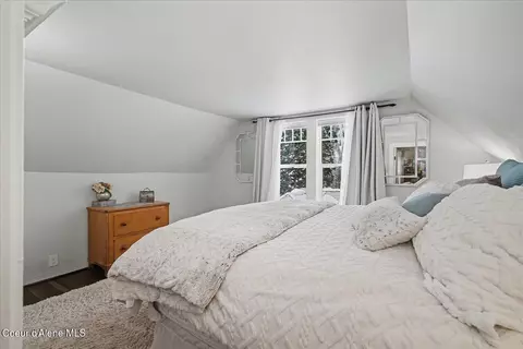 Bedroom - 555 Eighth St, Mullan, ID 83846 photo 4 of 8