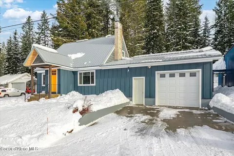 Exterior - 555 Eighth St, Mullan, ID 83846 photo 5 of 14
