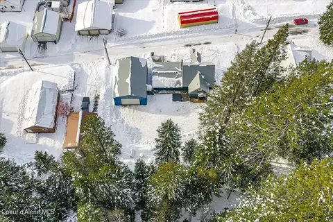 View/Area - 555 Eighth St, Mullan, ID 83846 photo 1 of 9