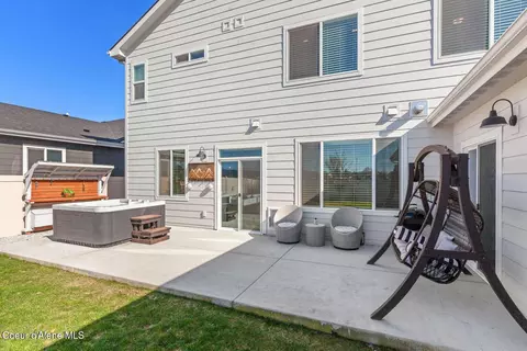 Exterior - 1033 E Percival Ln, Post Falls, ID 83854 photo 4 of 6