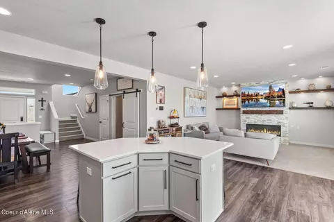 Kitchen - 1033 E Percival Ln, Post Falls, ID 83854 photo 2 of 5