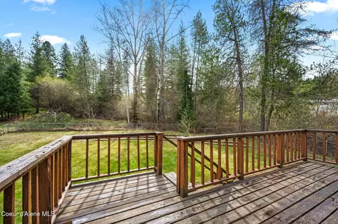 Exterior - 115 Belair Dr, Pinehurst, ID 83850 photo 3 of 9