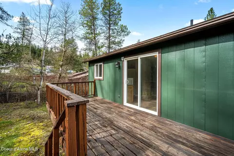 Exterior - 115 Belair Dr, Pinehurst, ID 83850 photo 2 of 9