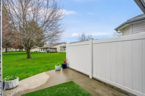 Exterior - 501 E Whitewater Ln, Post Falls, ID 83854 photo 5 of 9