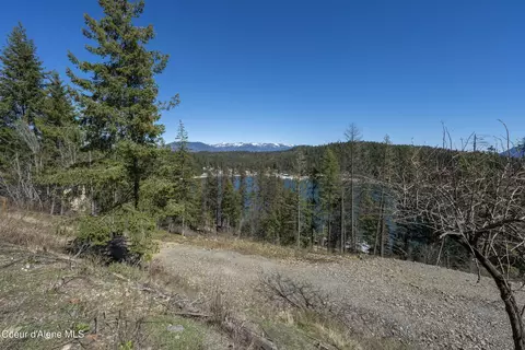 511 Midas Dr, Sagle, ID 83860 photo 8