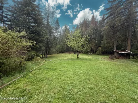 Exterior - 1996 E Lancaster Rd, Hayden, ID 83835 photo 6 of 11