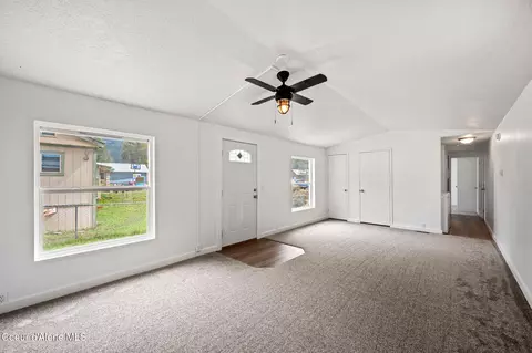 Living - 652 Burke Rd, Wallace, ID 83873 photo 5 of 7