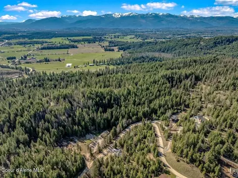 133 Olympic Dr, Sandpoint, ID 83864 photo 14