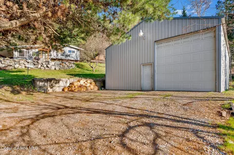 6482 Grant St, Bonners Ferry, ID 83805