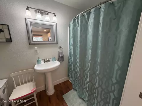 Bath - 313 W Mission Ave, Kellogg, ID 83837 photo 2 of 2