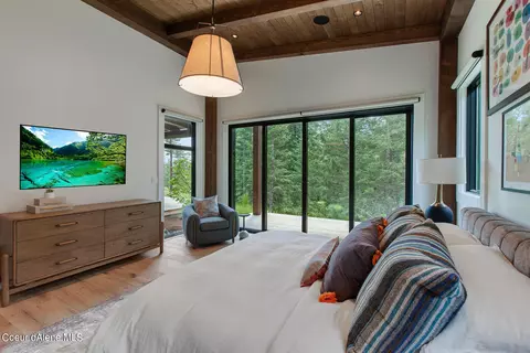 Bedroom - 5941 S Gozzer Rd, Harrison, ID 83833 photo 1 of 5