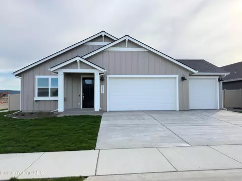 6981 N Coeur Terre Blvd, Coeur D'alene, ID 83815