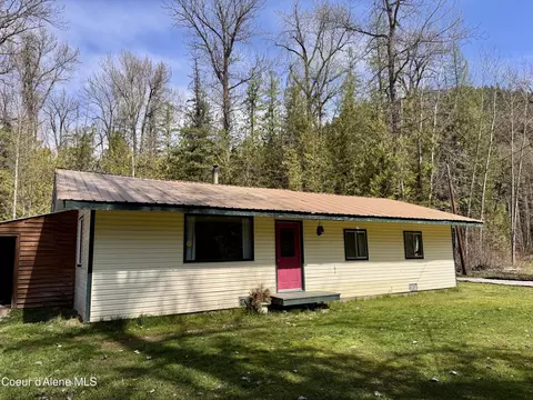 83 Cedar Grv, Sandpoint, ID 83864