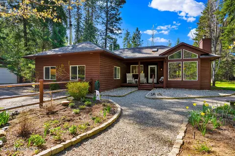 160 Syringa Dr, Bonners Ferry, ID 83805